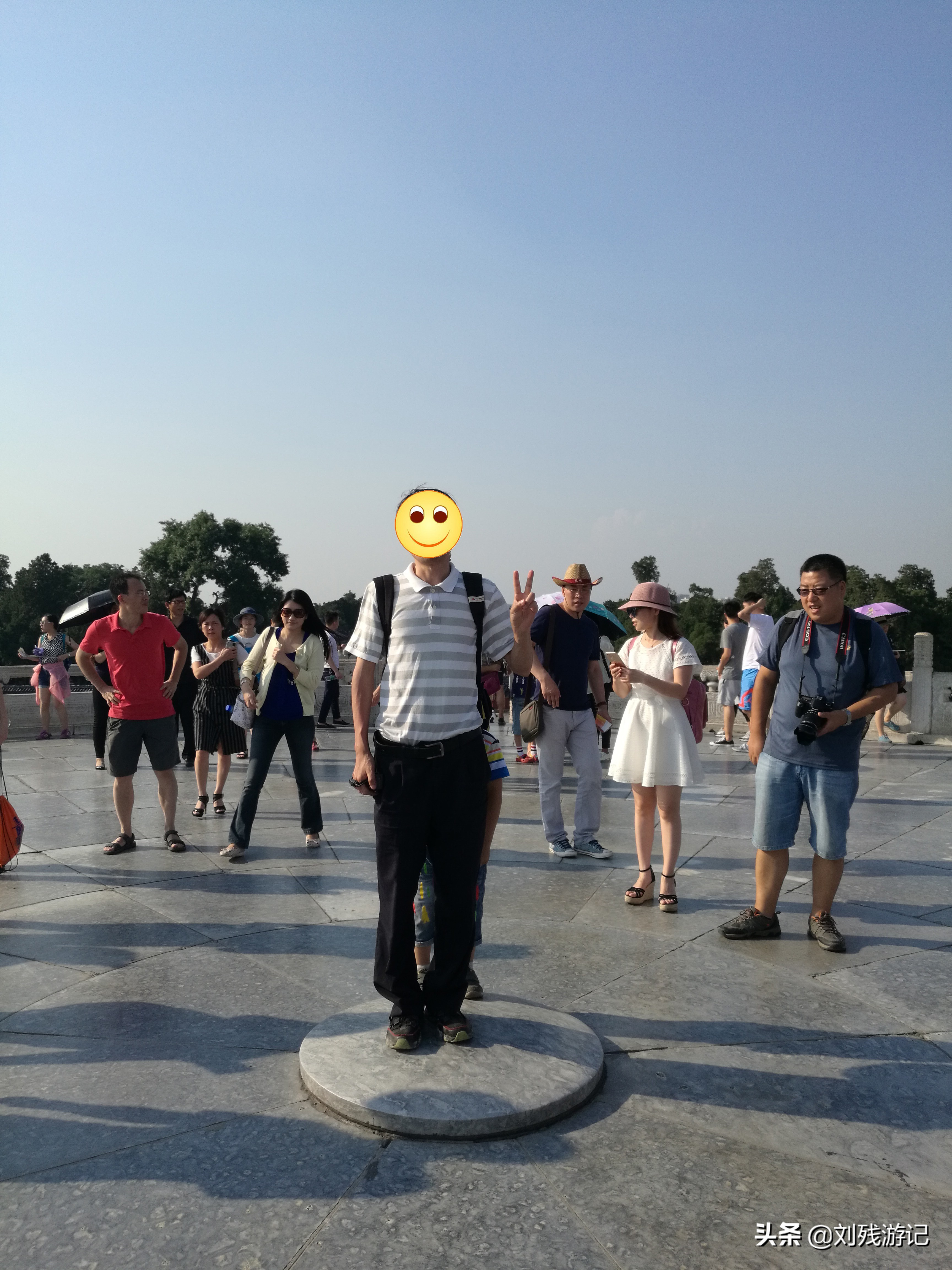 天坛是世界上最大的祭祀建筑群,北京天坛的圆坛为古代祭天的场所