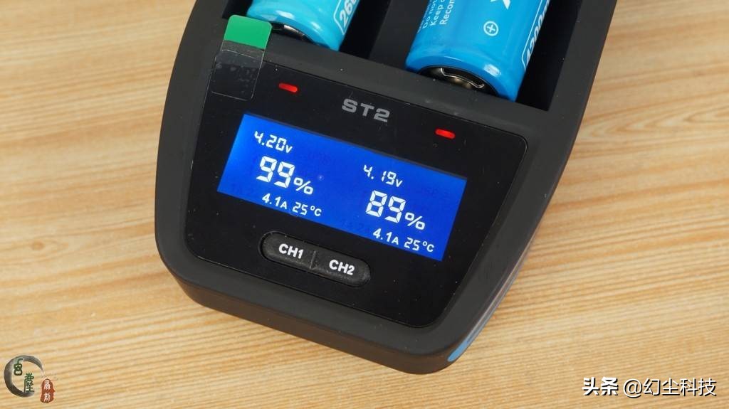 xtar18650锂电池充电器使用说明,xtar18650锂电充电器