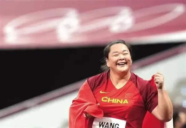 百米飞人苏炳添再创中国田径历史,苏炳添铅球比赛