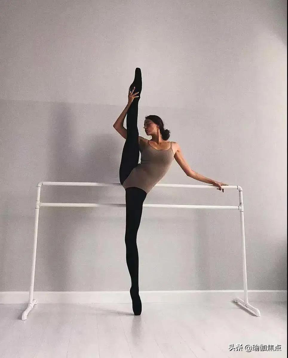 为什么建议你多练倒立，少练一字马？看完你就懂了