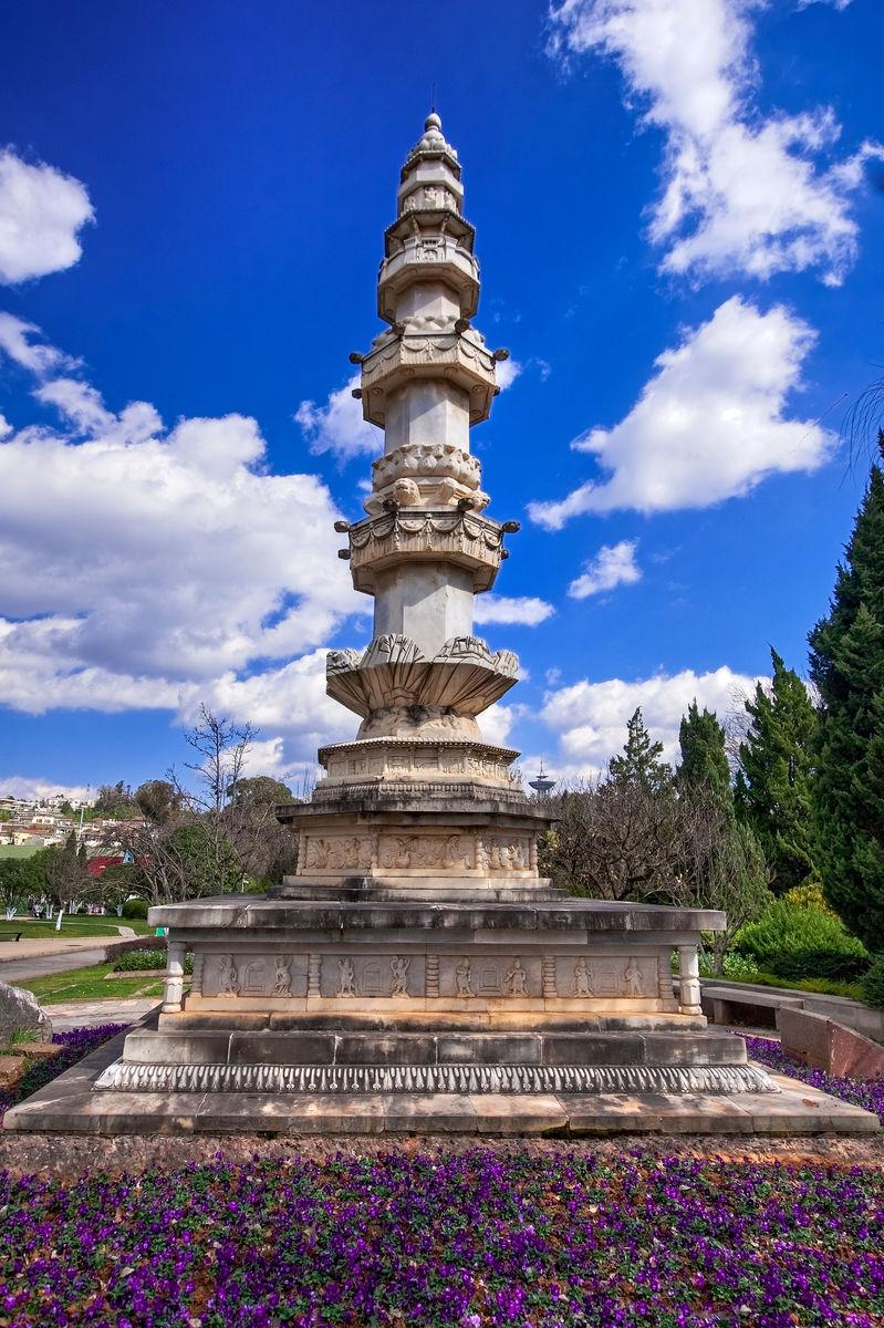 汉白玉佛塔的寓意和象征,石雕佛塔效果图