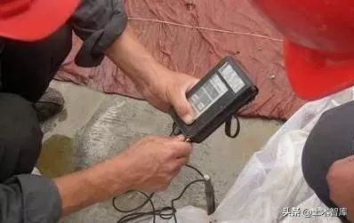 冬季浇筑混凝土应注意什么,冬季混凝土浇筑后多久时间内保温