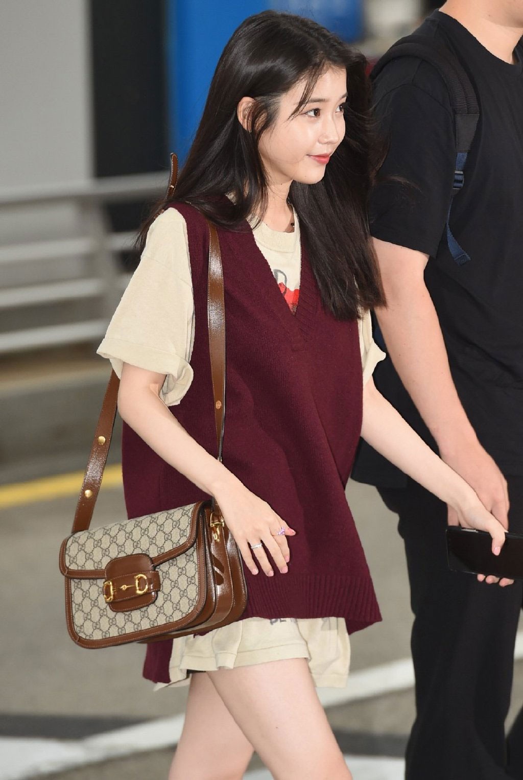 腋下包女款新款,明星同款腋下包推荐