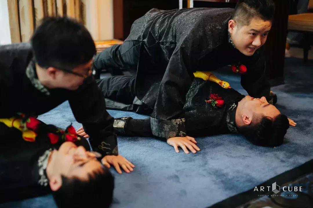 新郎接亲堵门游戏大全,接亲堵门游戏无需道具