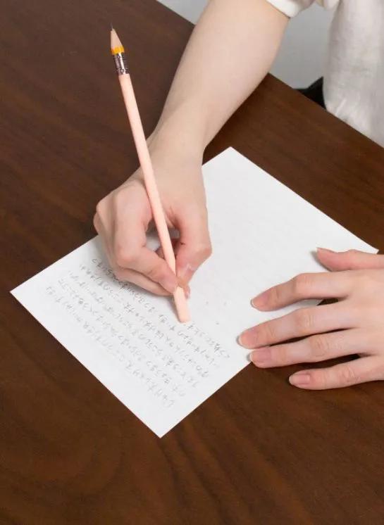 日本95后小哥靠“无用”设计走红！网友：好变态好喜欢