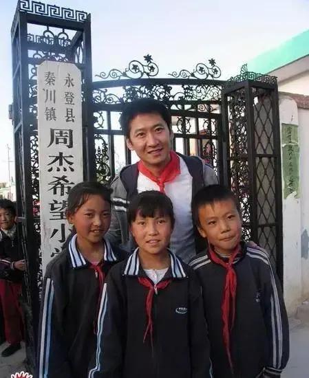 林心如尔康之间有什么矛盾,尔康吻林心如