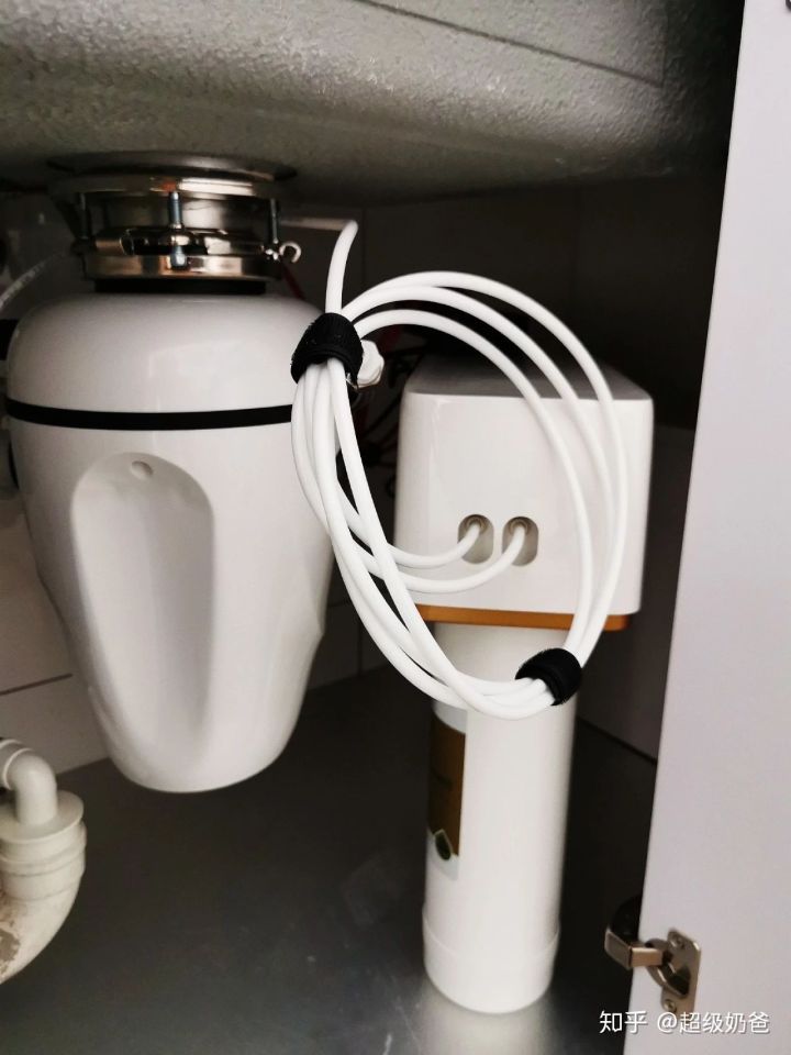 她买下40㎡自己住​，功能一个不少，却能住出100㎡的宽敞