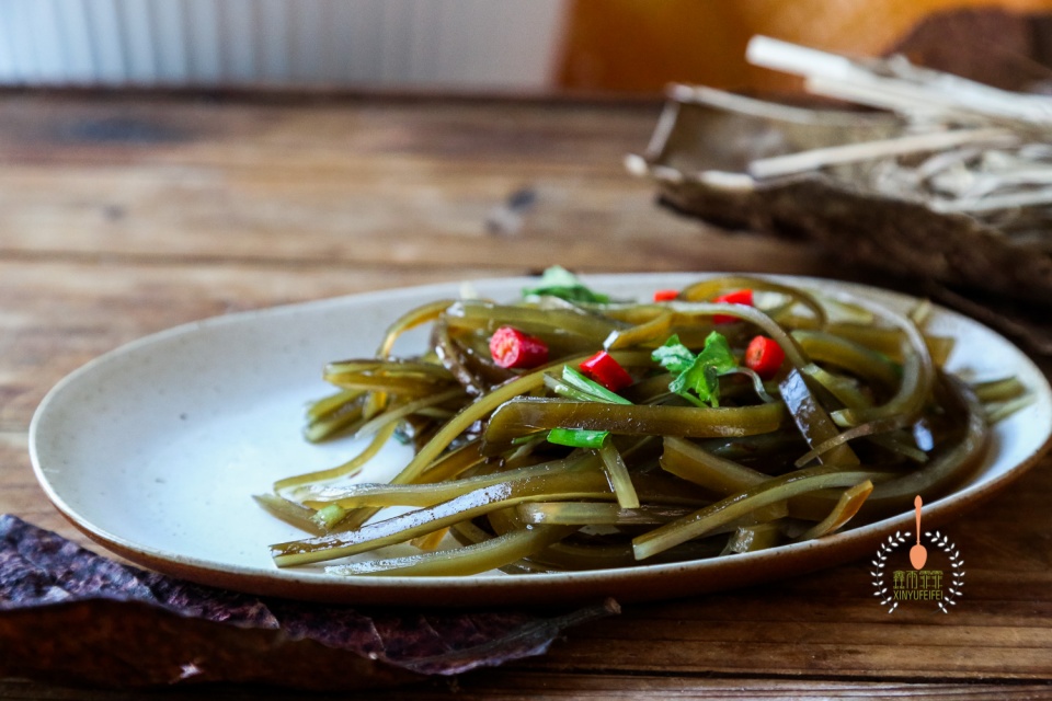 干海带上的白霜是盐还是糖,干海带怎么区分发霉还是白霜