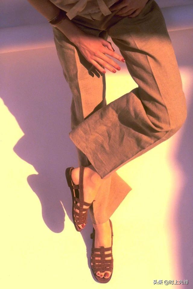 凉鞋的起源,世界上古老的凉鞋