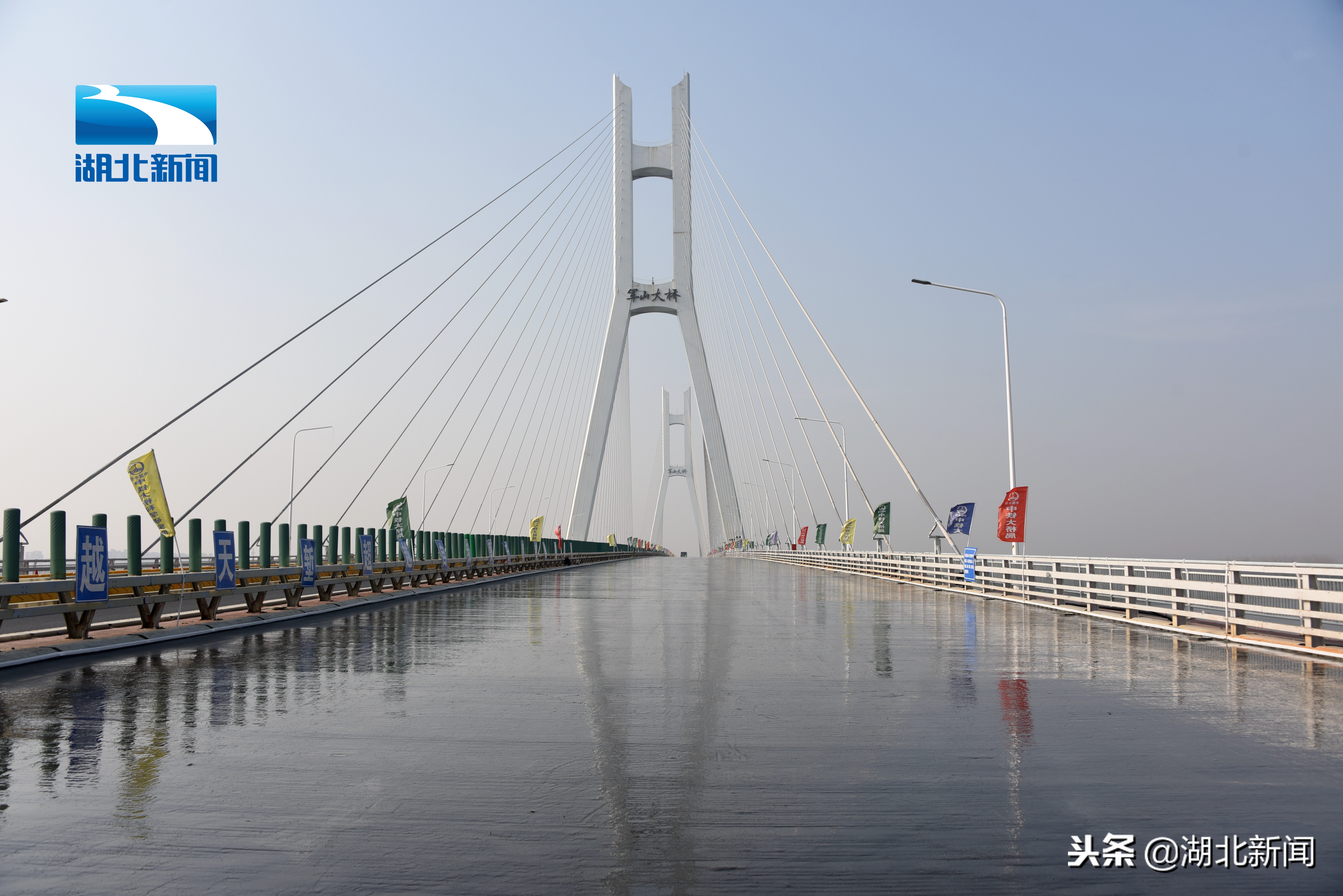 中国攻克大桥最大难点,攻克世界难题的湖南怪桥