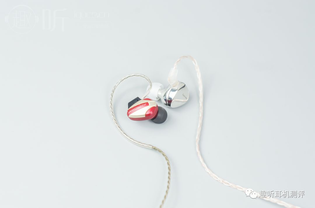 moondrop耳机测评,水月雨全入耳式耳机