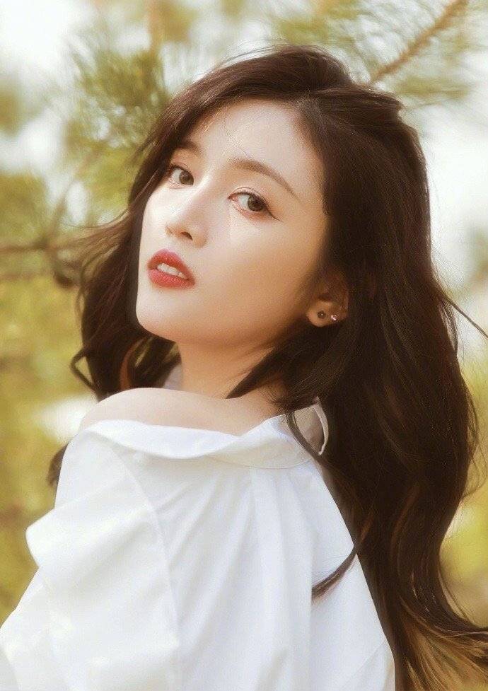 关晓彤吴宣仪赵露思,赵露思关晓彤吴宣仪