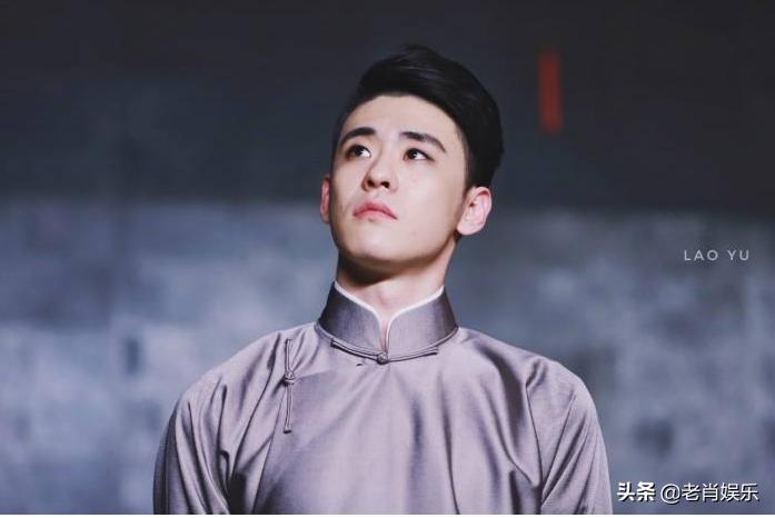 张云雷拿国难抖包袱，活动被暂停，艺先立德，粉丝没有借口洗白了