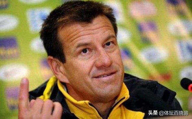 邓加弃用小罗的原因分析,10年世界杯巴西为啥没有大罗