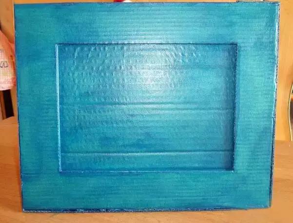 鸡蛋壳托盘手工作品创意,鸡蛋壳手工制作创意粘贴墙面画