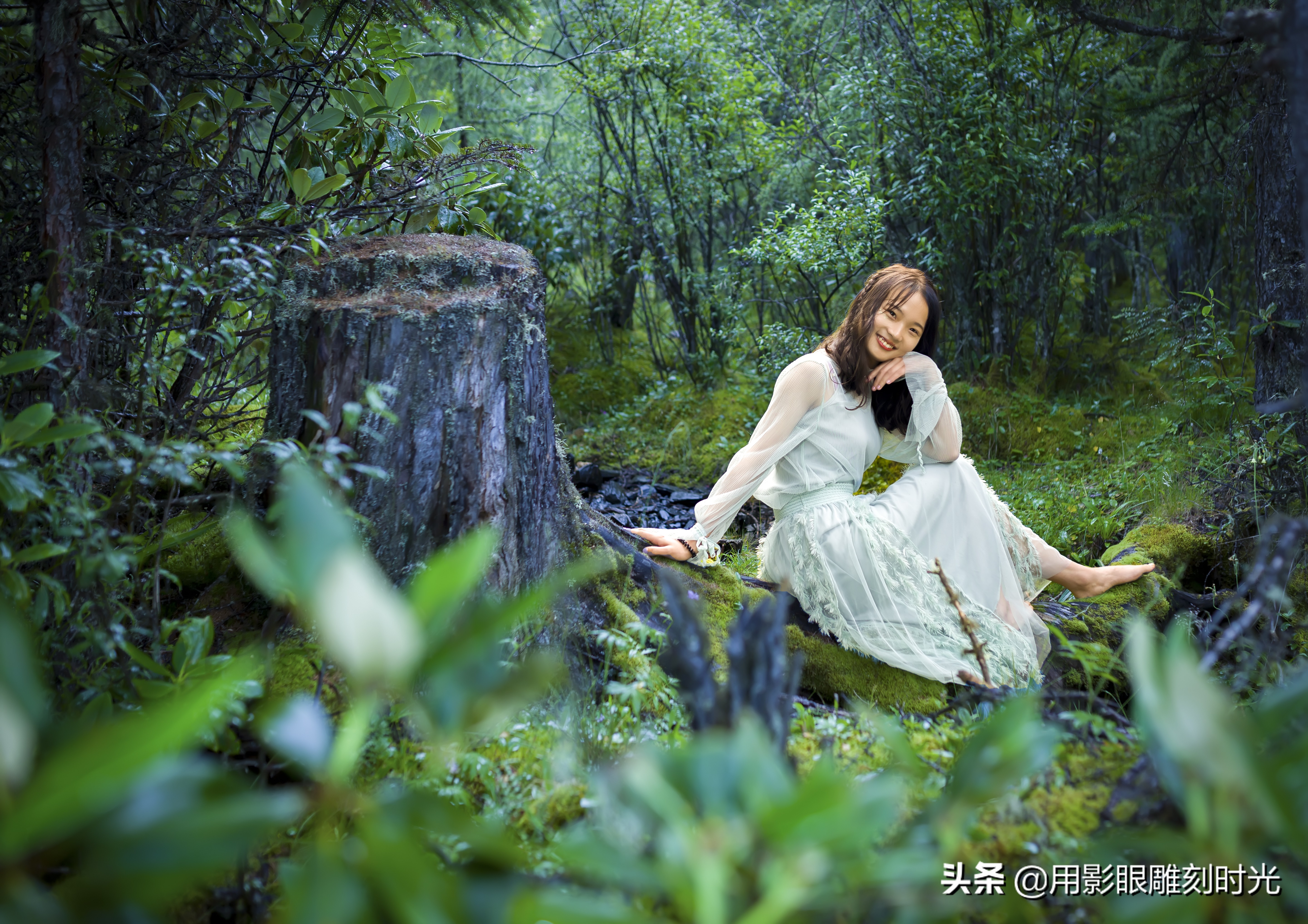 岁月带走了青春却惊艳了时光,惊艳青春斑驳岁月