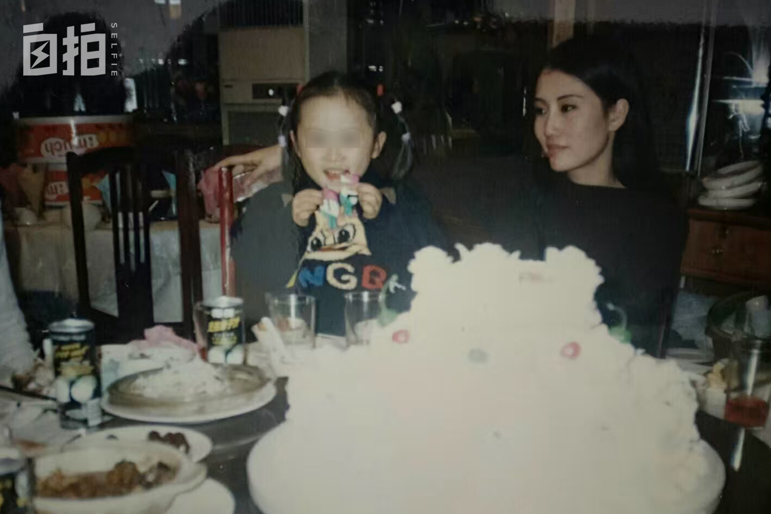 我15岁当模特，八十年代月薪过万，曾因吸毒自杀，现在帮人戒毒