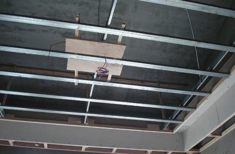 集成吊顶高低不平如何吊顶,吊顶怎么装又简单又好看