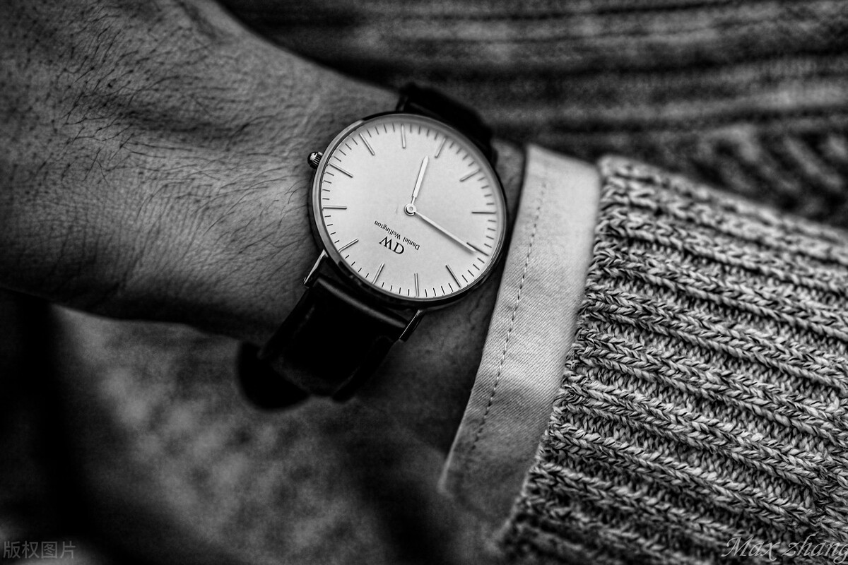 劳力士rolex116613ln全套2019年,劳力士的手表属于什么档次的手表