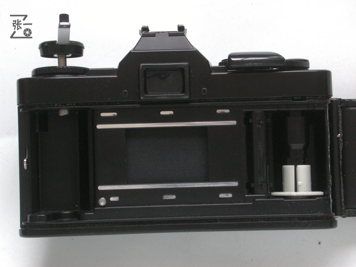 只在日本本土销售的美能达MinoltaX-7胶片单反照相机