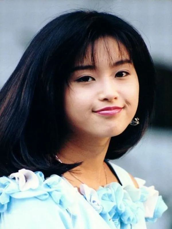 酒井法子现场直播视频,酒井法子复出艰巨