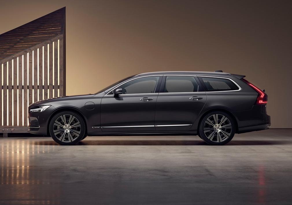 2019款沃尔沃旅行车v90第一视角,沃尔沃v90旅行车跨界版是什么意思