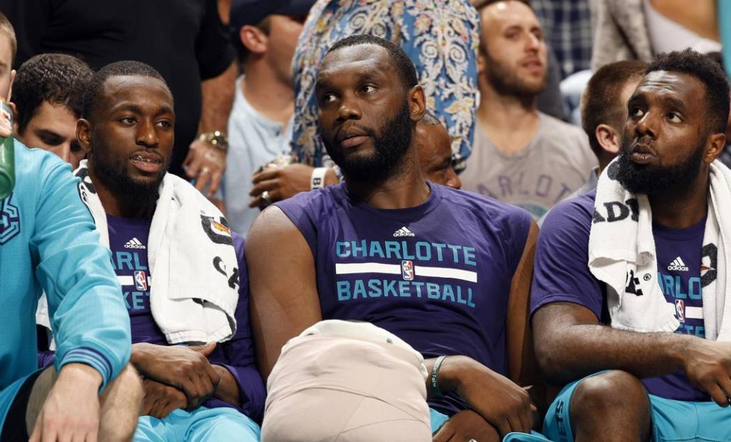 艾尔杰弗森现在在哪个队,艾尔杰弗森重回nba