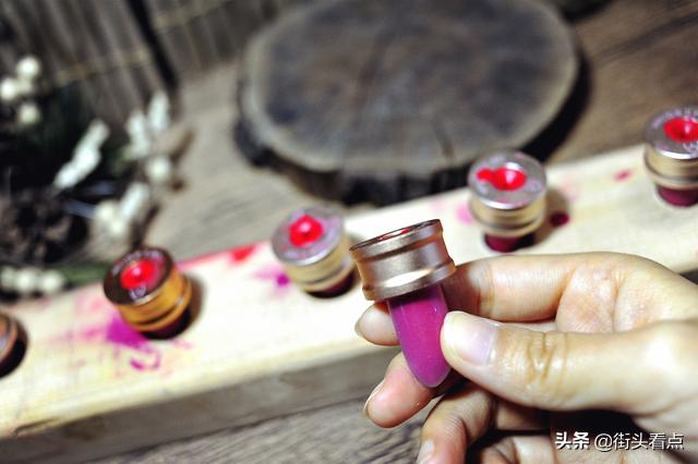 做手工口红的精准配方,手工制作口红靠谱吗