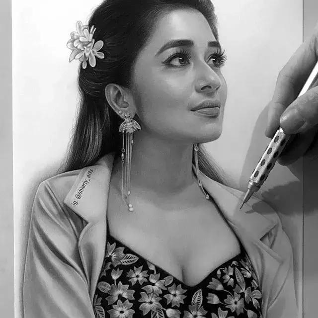 她画的素描比本人还美！比照片还真实，24万网友已被她征服