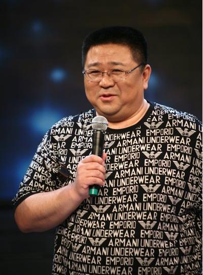 狄胖胖梁冠华图片,梁冠华因肥胖而自卑