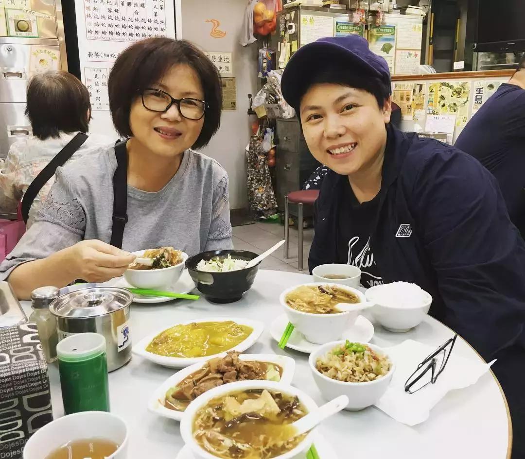 蛇王羹做法,广东蛇羹蛇王