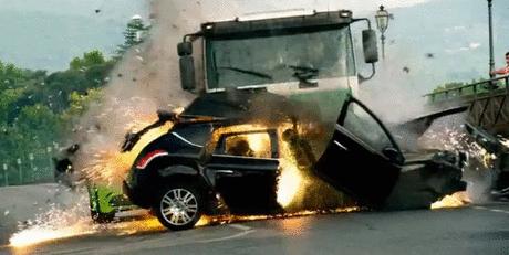 像连吃了10个大鸡腿，这部动作片能让你爽到发麻