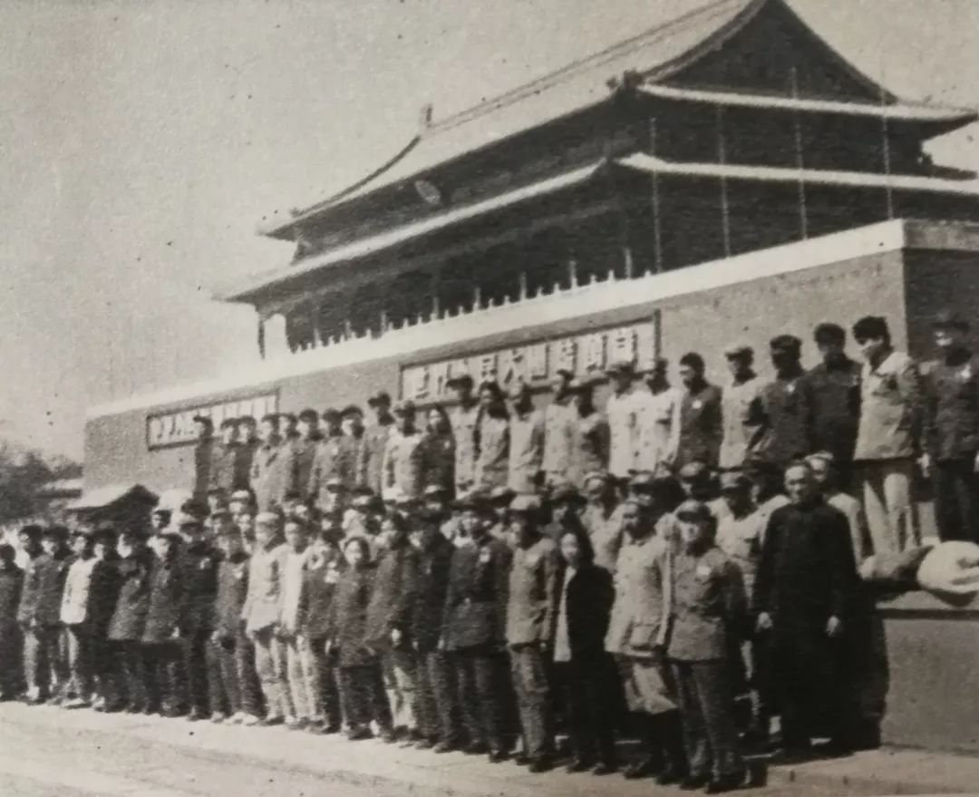 中国警服变迁的历史意义,警服变迁可以折射出什么