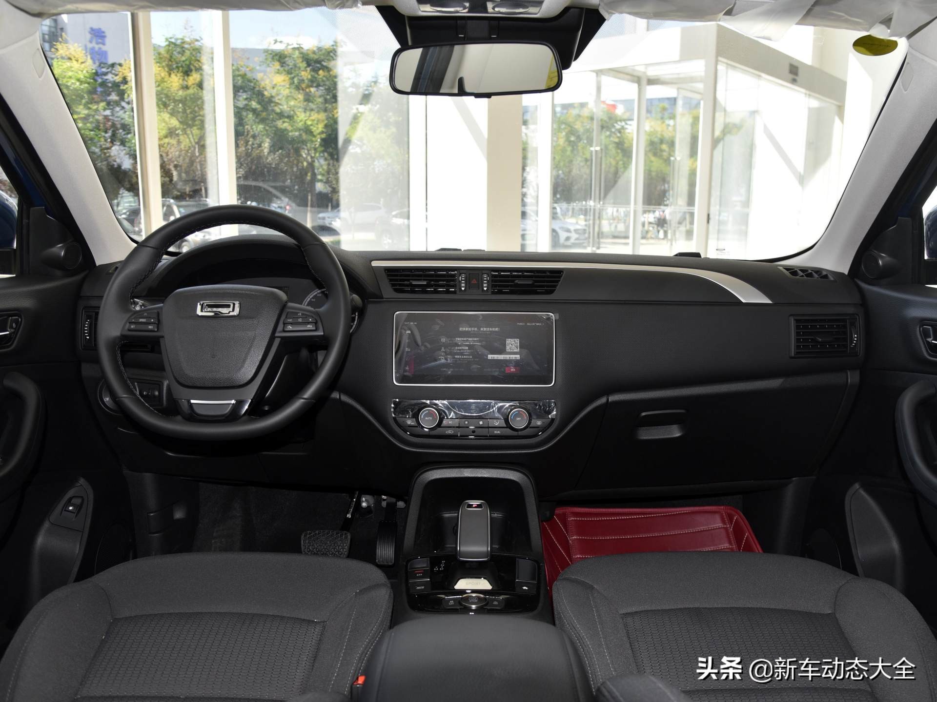 6.6L油耗1.6T精品SUV，配置不错皮实耐用，实拍观致5