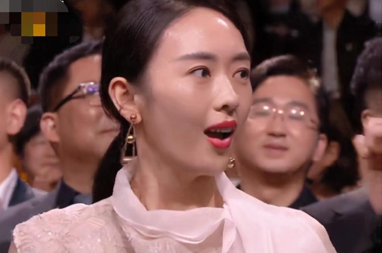 童瑶力压赵丽颖成金鹰视后,童瑶击败赵丽颖视频