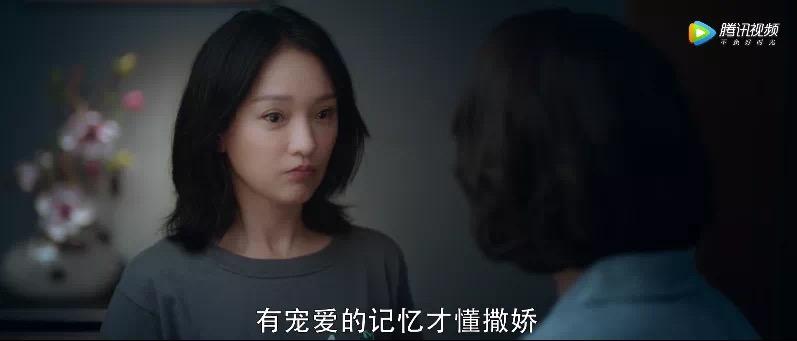 iulisa卸妆后的样子,iu和lisa哪个漂亮