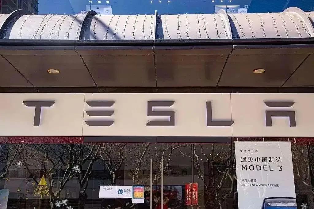 特斯拉市值对比比亚迪汽车,特斯拉和比亚迪市值股价