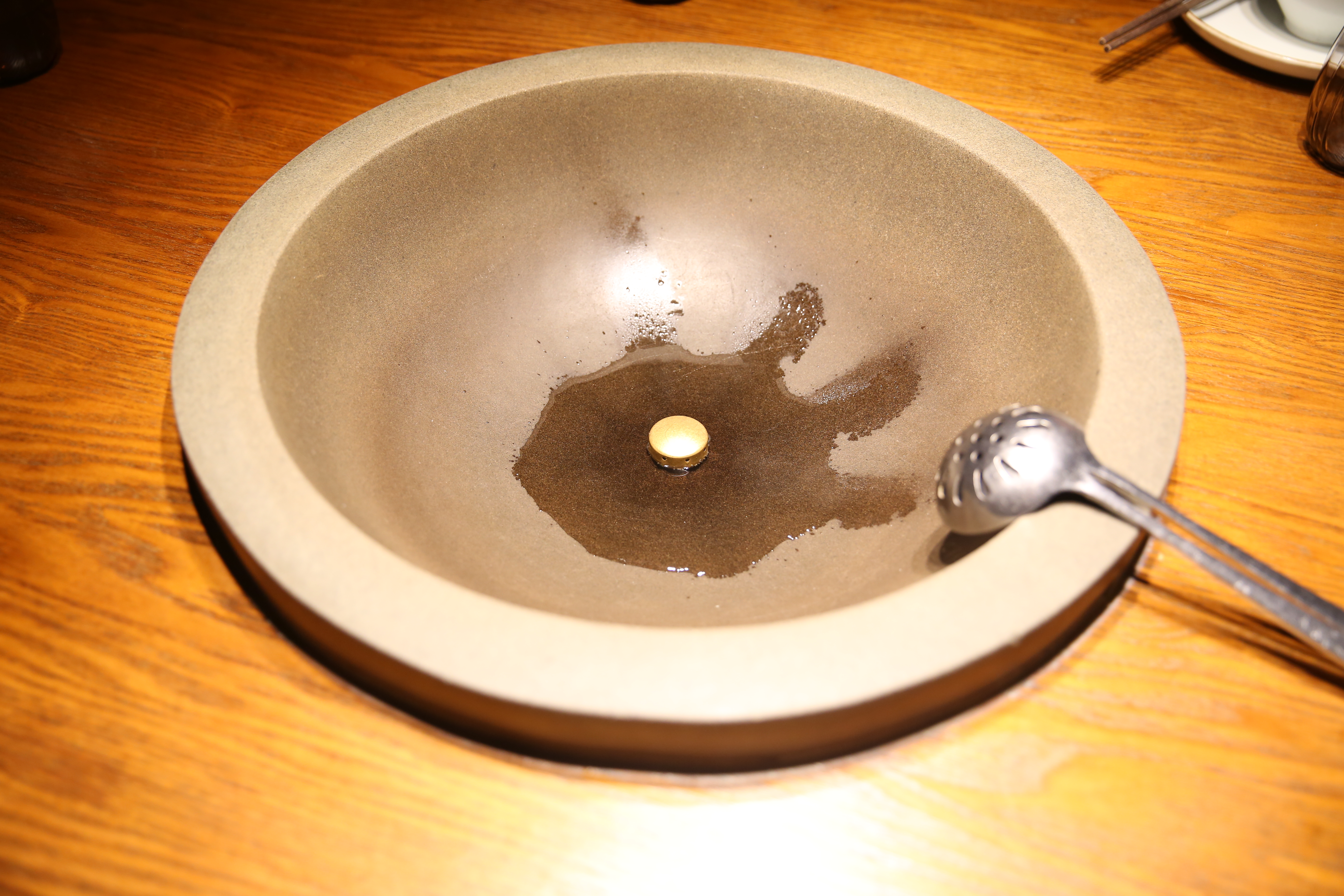 舌尖上的美食蒸汽石锅鱼,云南特点石锅鱼必点