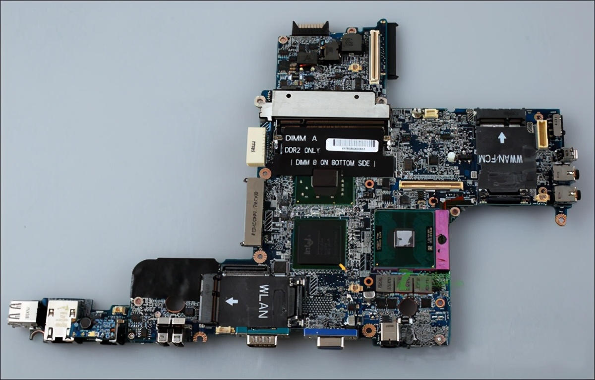 戴尔笔记本电脑黑屏维修教程,笔记本电脑黑屏维修