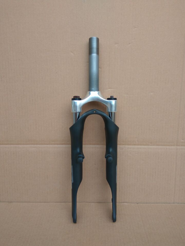 山地自行车链条怎么保养,山地电动自行车如何保养