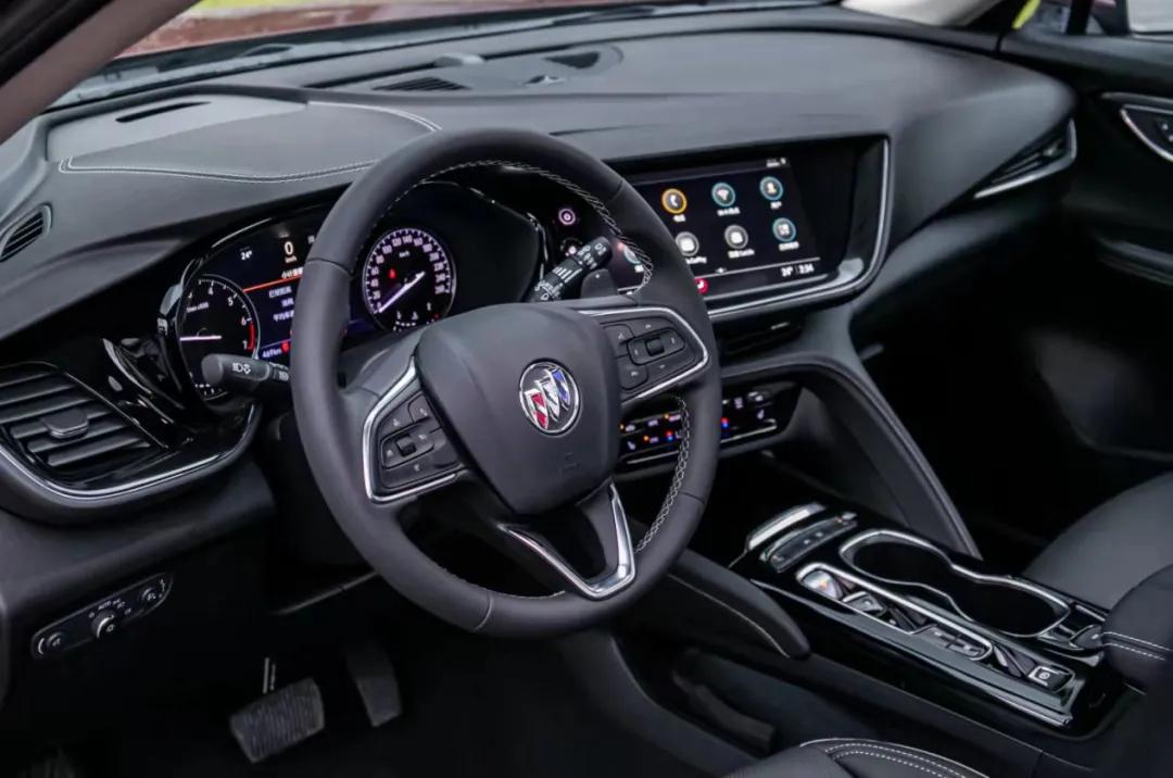 昂科威s552t豪华版试驾,昂科威s552t两驱豪华测评