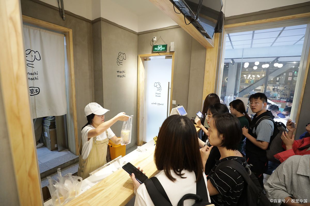 奶茶店一个月净赚十万的盈利模式,奶茶店不靠奶茶赚钱的商业模式