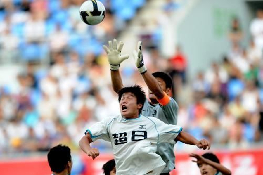 人物丨他11岁求学于根宝足球基地，如今成长为国足中场“绞肉机”