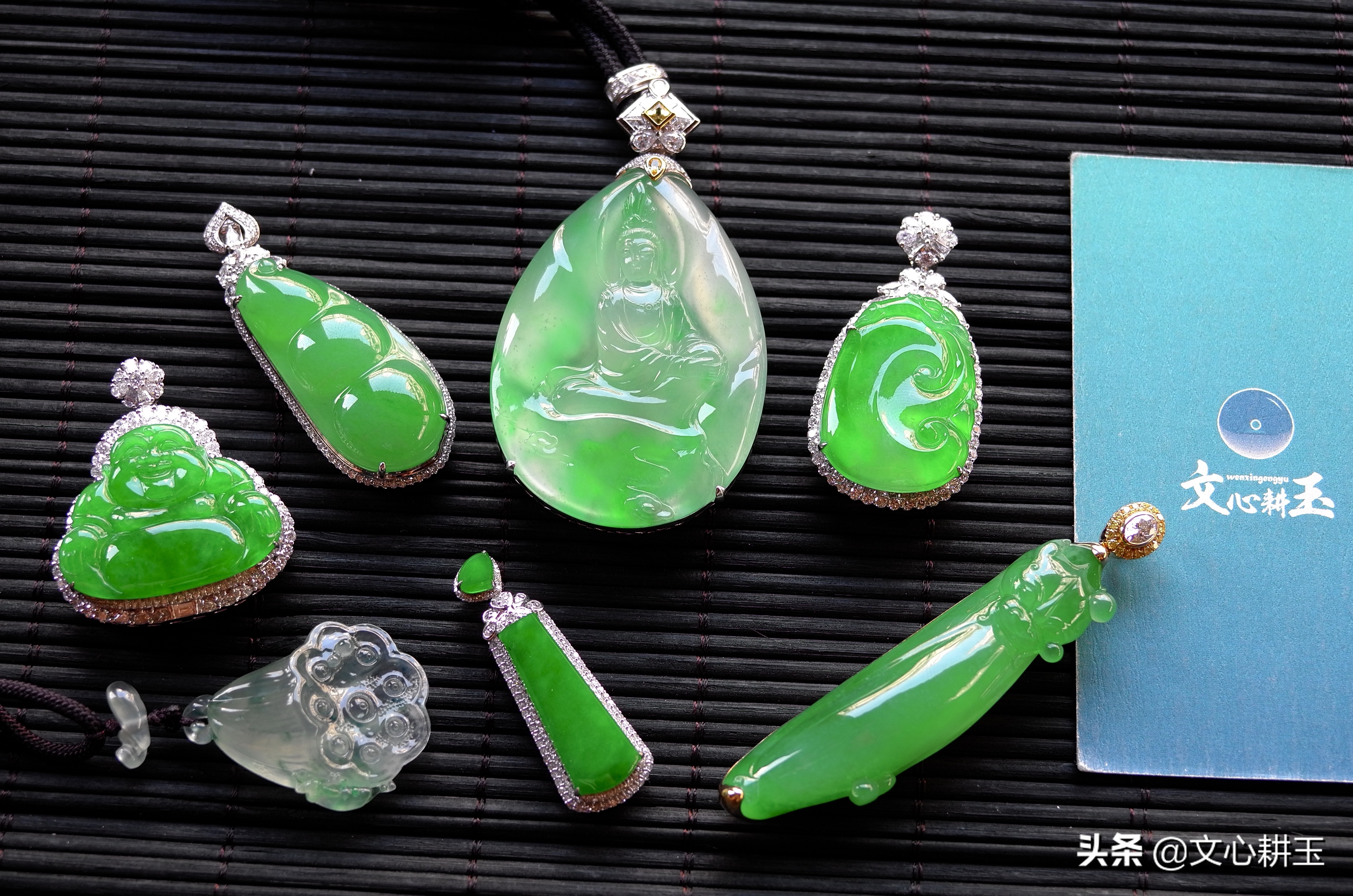 翡翠相同材质和不同品质的区别,翡翠的三种主要材质