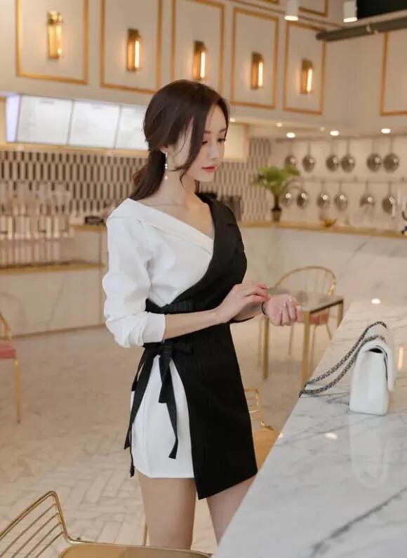 黑色拼接气质修身时尚百搭连衣裙,夏季女款蕾丝上衣黑白拼接