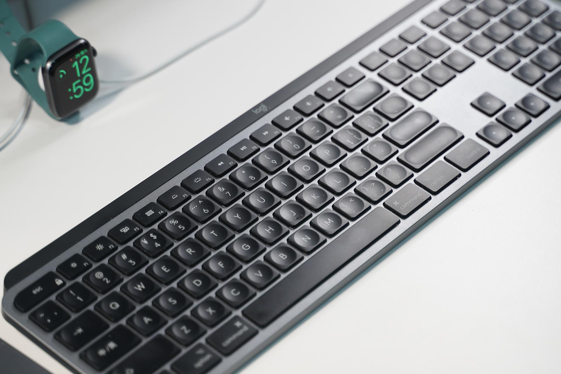 苹果12promax配件全家桶,苹果全家桶入手建议