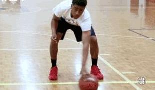 打篮球都有哪些技巧,打篮球有哪些小技巧