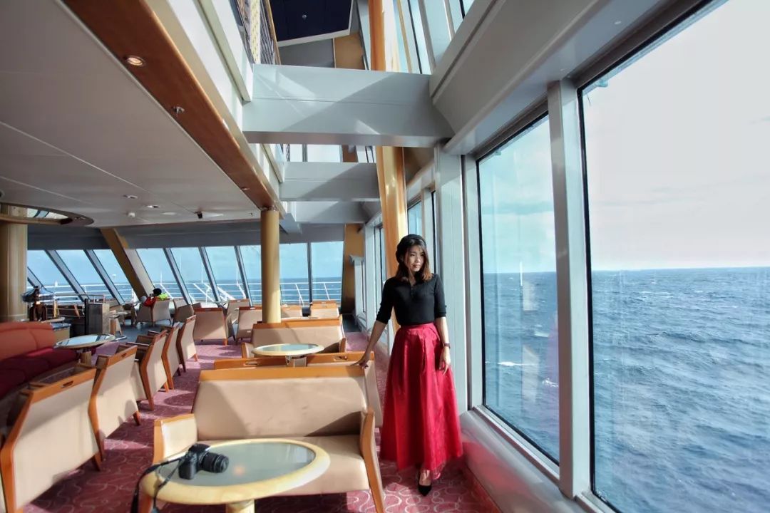 日本防疫钻石公主号邮轮,日本钻石公主号邮轮海上漂多久