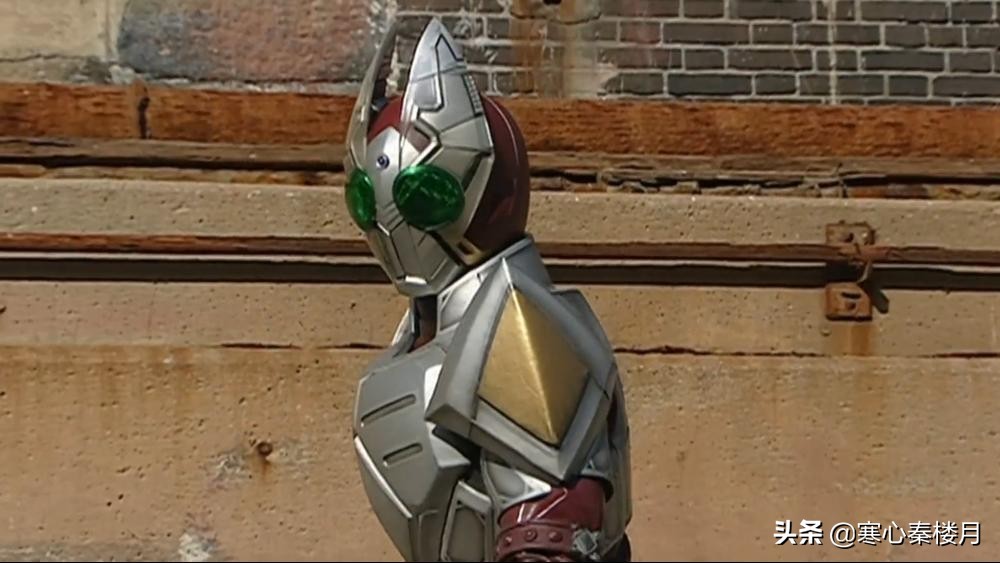 假面骑士Blade：天选之人橘前辈为何没有君王形态？原因很沮丧