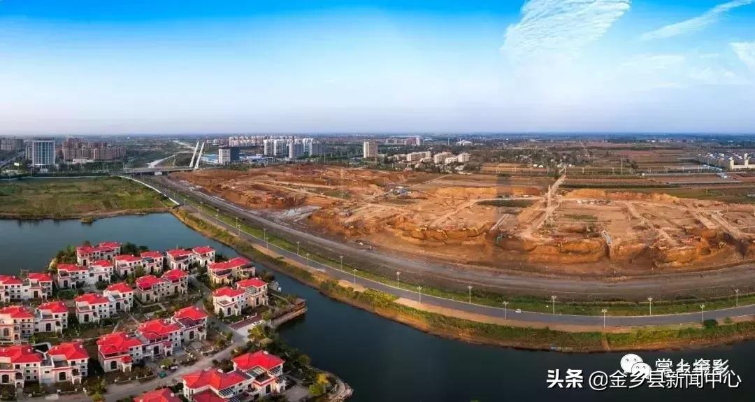 红五月邀请函,红色主题邀请函